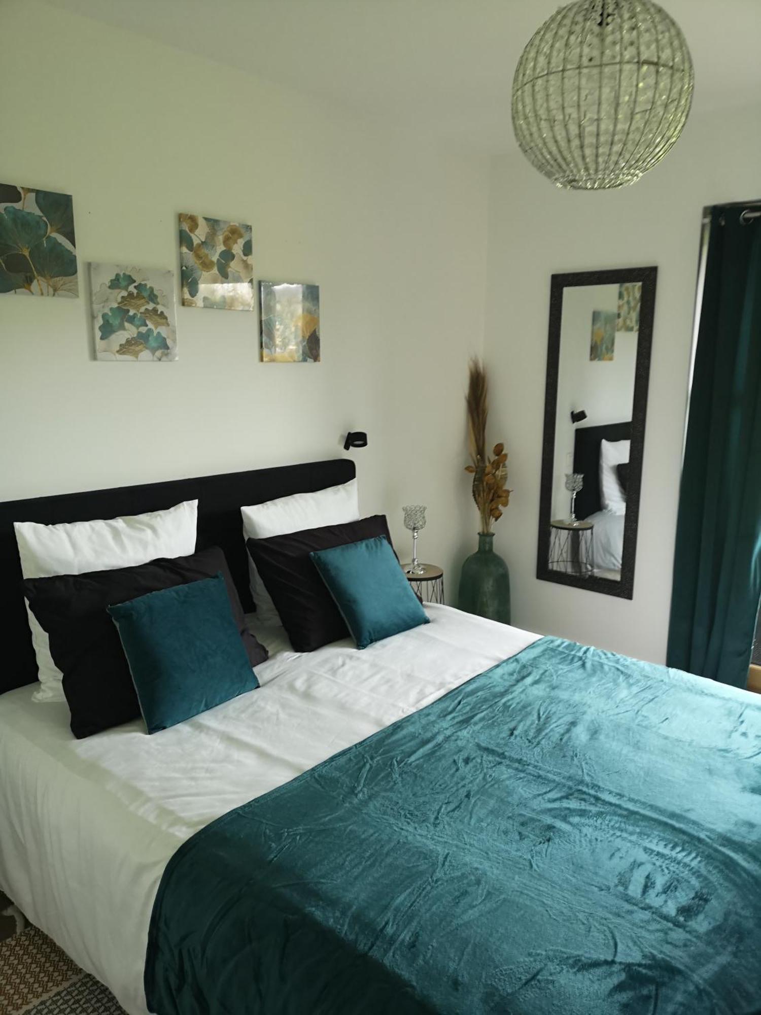 La Pause Bed and Breakfast Surville  Eksteriør billede