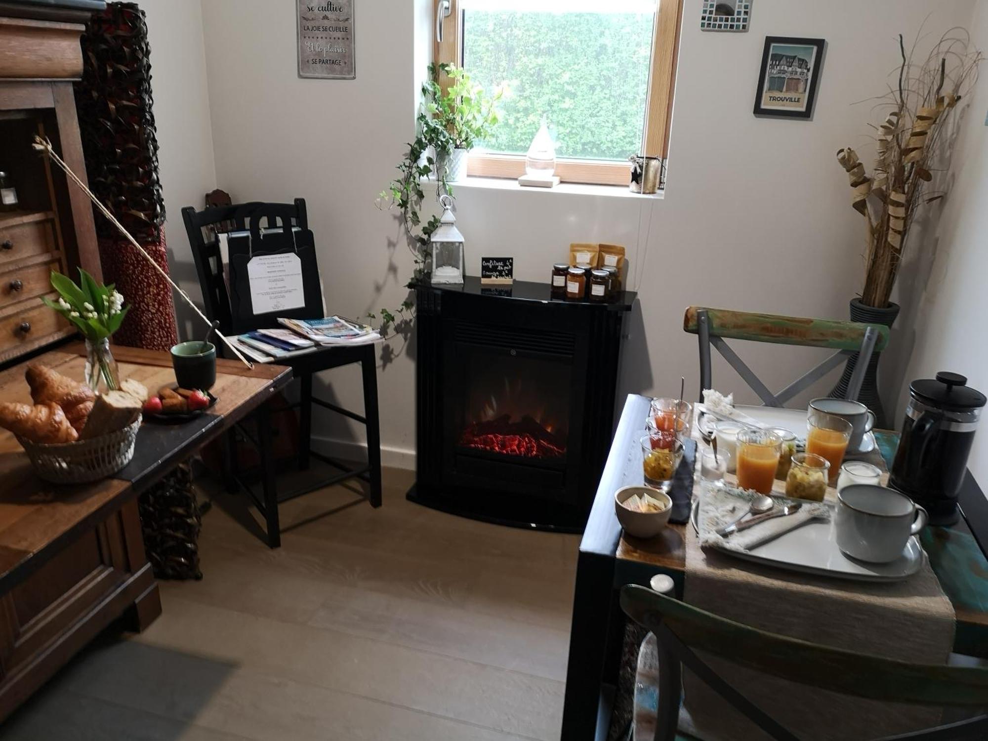 La Pause Bed and Breakfast Surville  Eksteriør billede